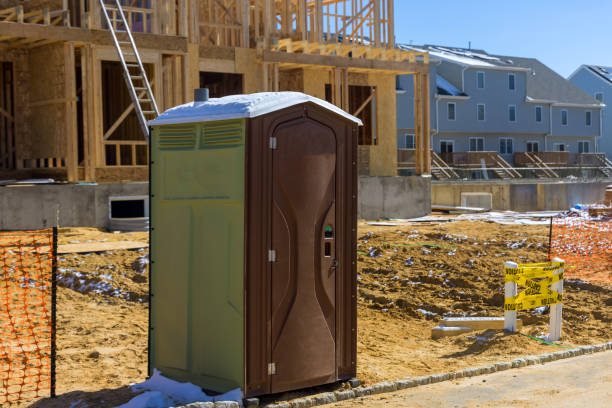 Portable bathroom rental in Saginaw, TX